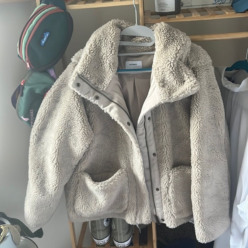 OLD NAVY SHERPA COAT W BUTTONS